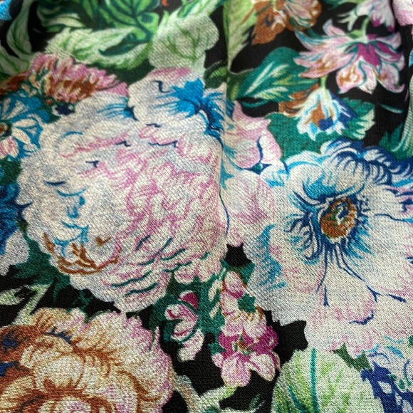 & other stories floral print flutter sleeve wrap midi dress - Picture 14 of 15